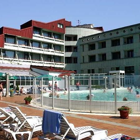 Lipa Hotel 렌다바 외부 사진