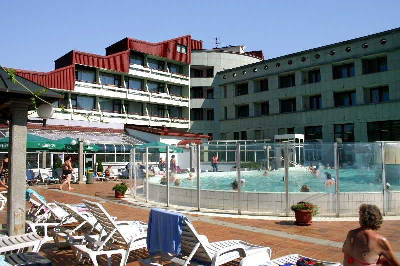 Lipa Hotel 렌다바 외부 사진
